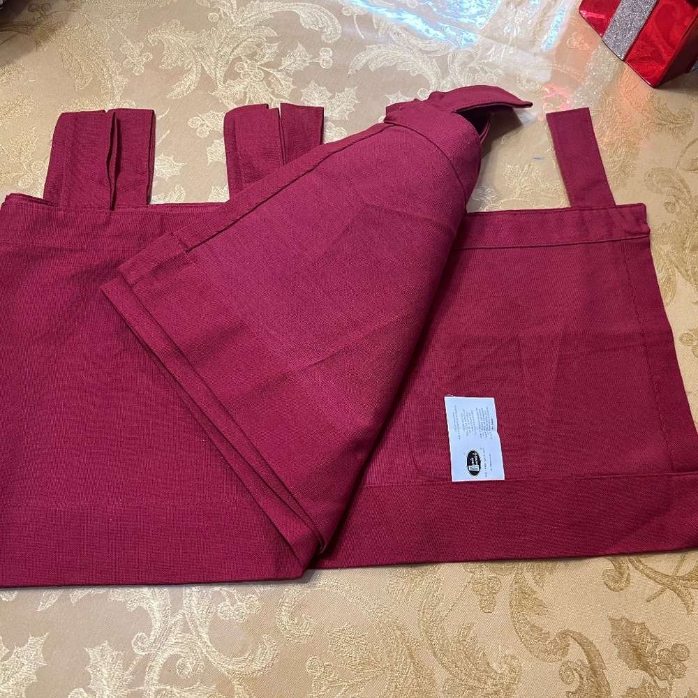 Louis hornick tab top valance